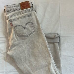 Levi Strauss 711 Skinny Jeans